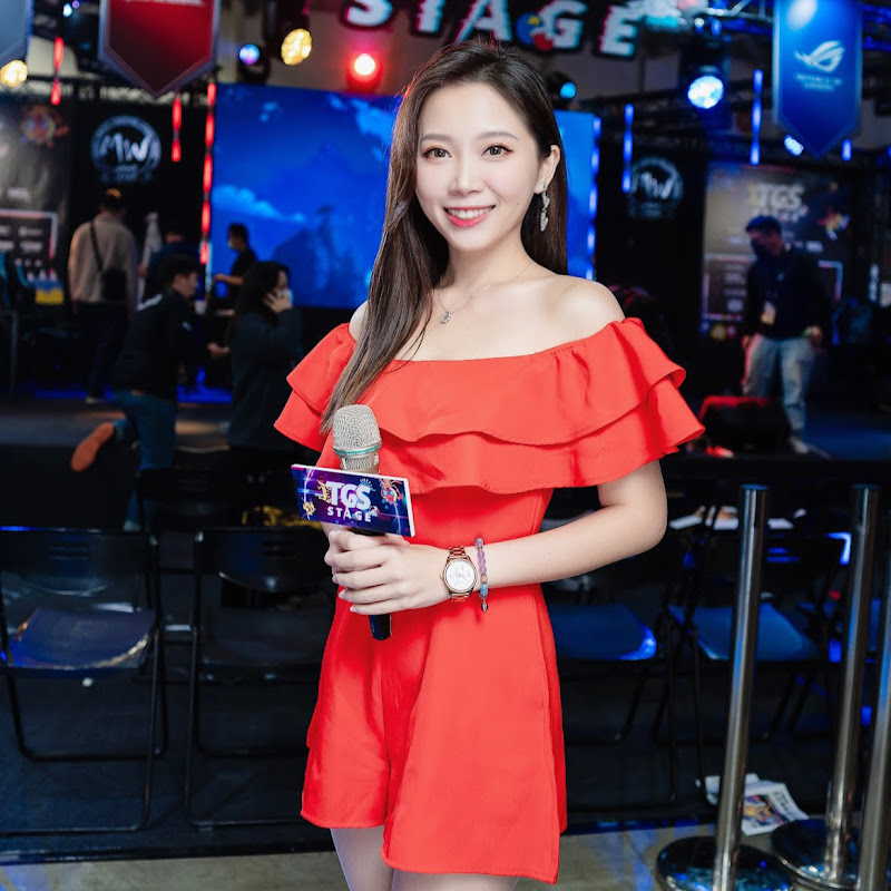 Mina米娜 - 網紅的藏寶箱 