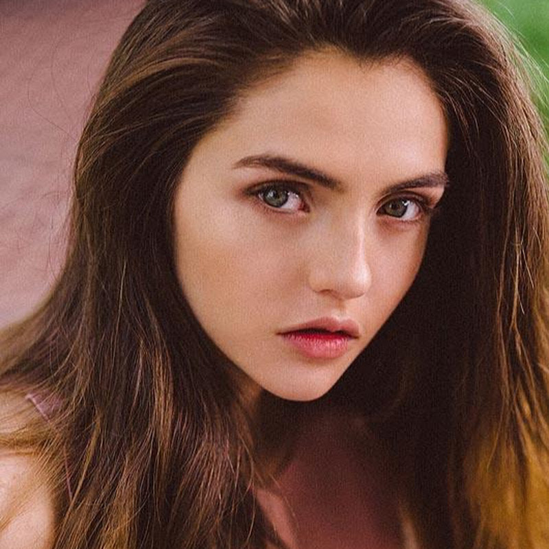 Maria Arango - 網紅的藏寶箱 