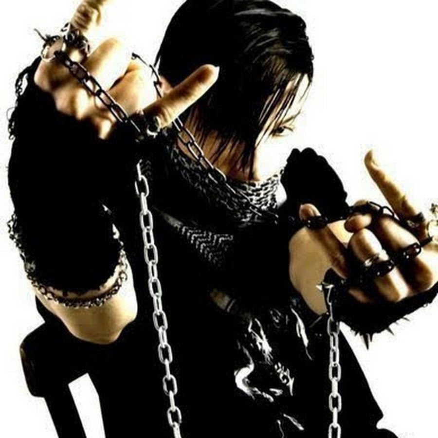 Гитарист арт. Панк гитарист. Рокер фф. Рокер фф. Старый рокер.