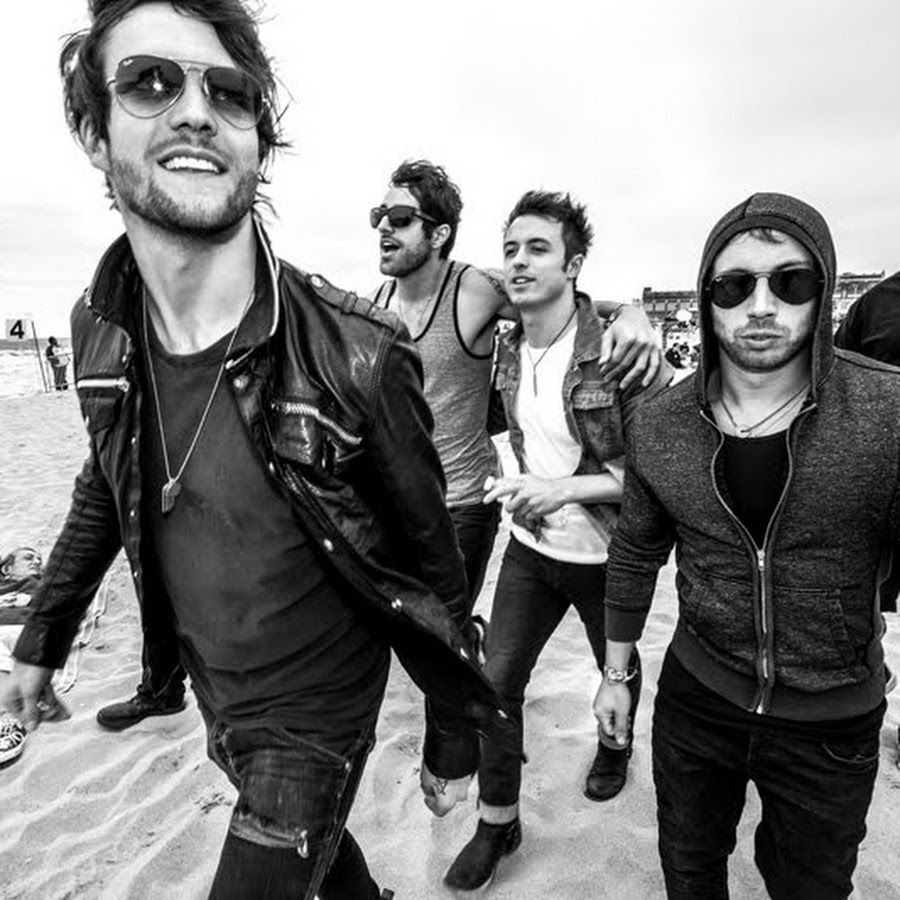 Boys like girls logo. Lust boys - группа. Boys like girls cover. Diesel boy band. 2006 - boys like girls.