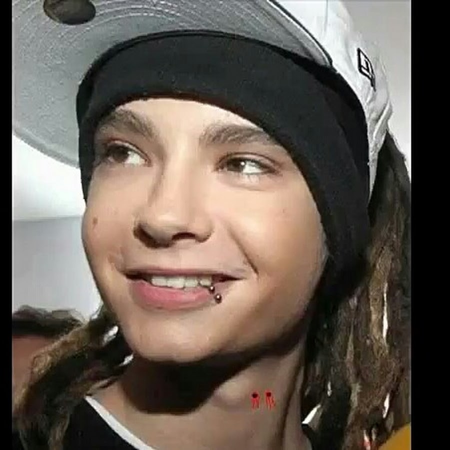 Том каулиц фото. Bill and tom kaulitz. Билл и том каулитц. Том каулитц 2010. Том каулиц фото.