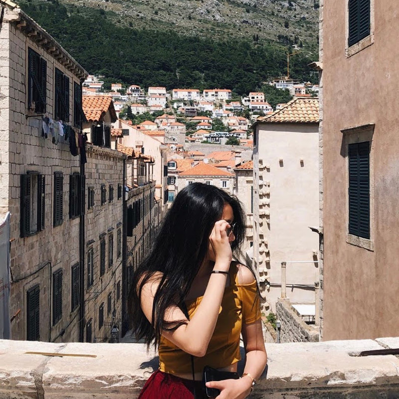 Sarah Khoo - 網紅的藏寶箱 