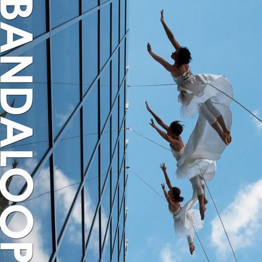 Dance dance dance кукла. Bring dance. Dancing dolls. дэнсинг дэнсинг. театр арт.