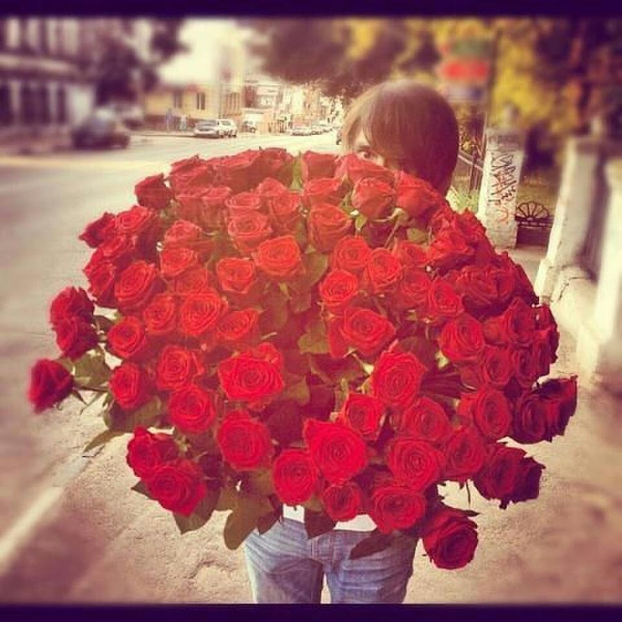 поет кавказец розы