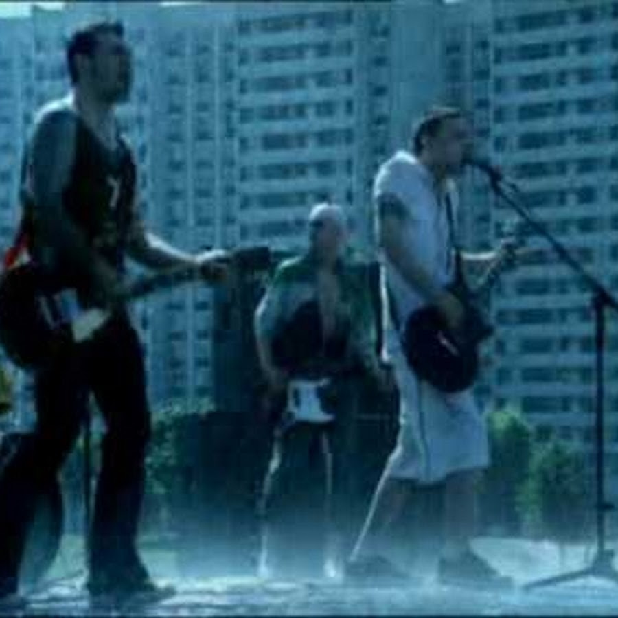 рома зверь гольяново. звери дожди пистолеты клип. группа звери дожди пистолеты. группа звери дожди пистолеты. дожди-пистолеты.