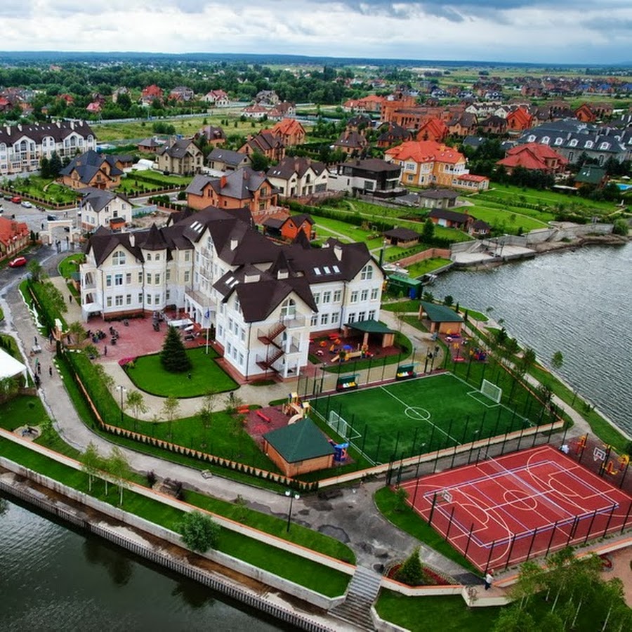 коттеджный поселок золоче. стройка коттеджа. кирпичный коттедж. золоче киев фото. золоче 3 ые.