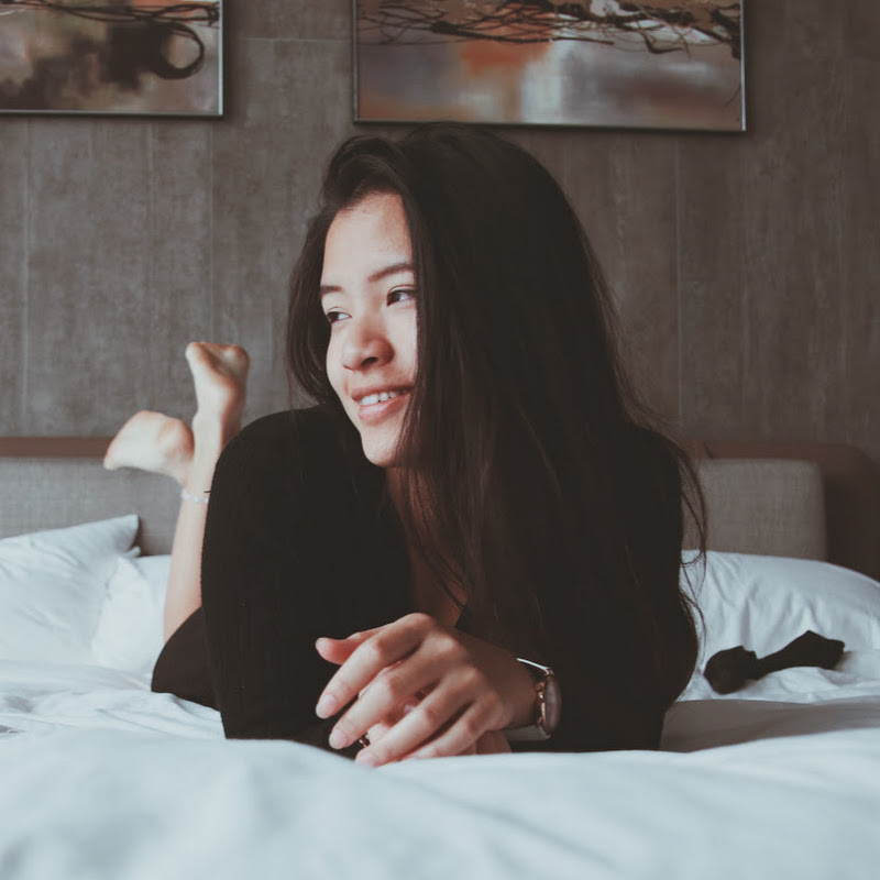 Vivian Chen - 網紅的藏寶箱 