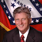 GovernorMikeBeebe - @GovernorMikeBeebe YouTube Profile Photo