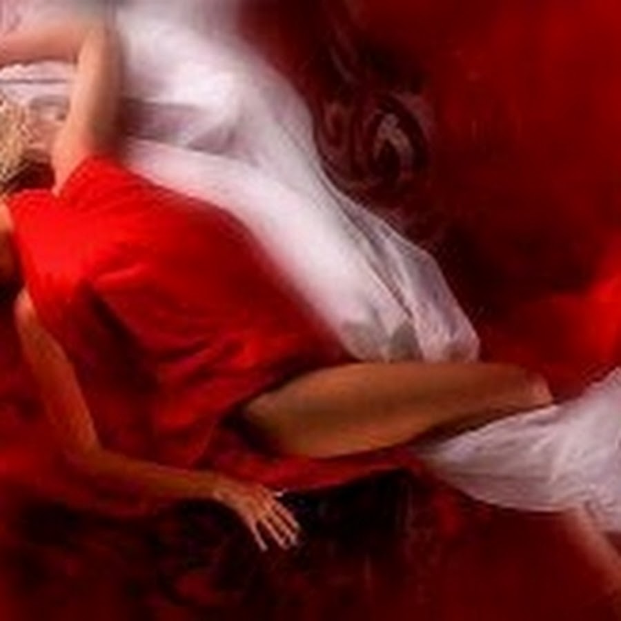 Дискомфорт в груди. Плаксивость раздражительность. Девушка пульсирует. Девушка пульсирует. Девушка пульсирует.