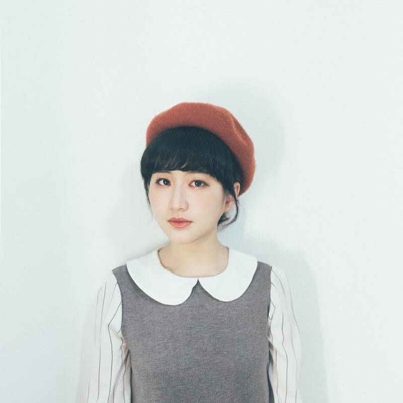 鄭小韻Violet Cheng - 網紅的藏寶箱 