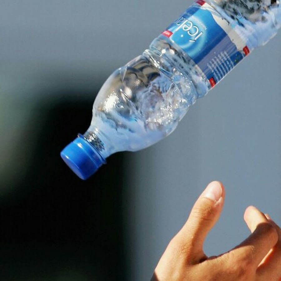 Butylka v vode. Переверни бутылку. Бутылка перевертыш. Симптом перевернутой бутылки. Перевернуть бутылочку.