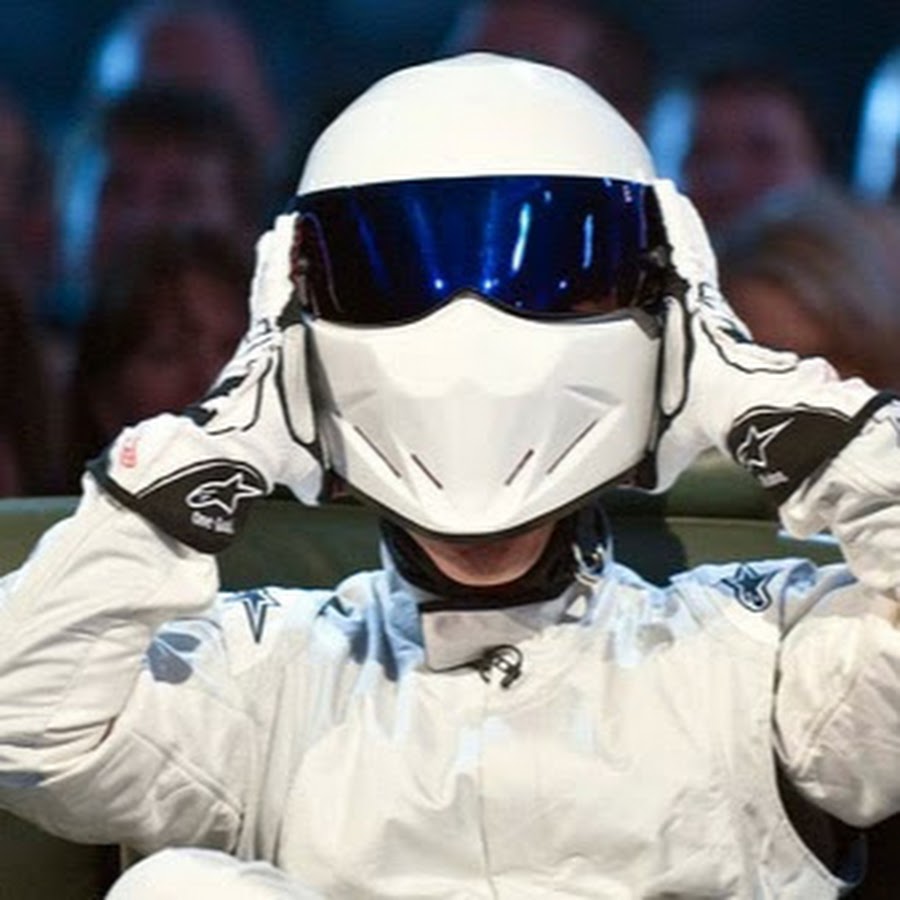 Стиг без маски. Стиг гонщик. Бен Коллинз Стиг. Стиг из Top Gear. Стиг топ Гир шлем
