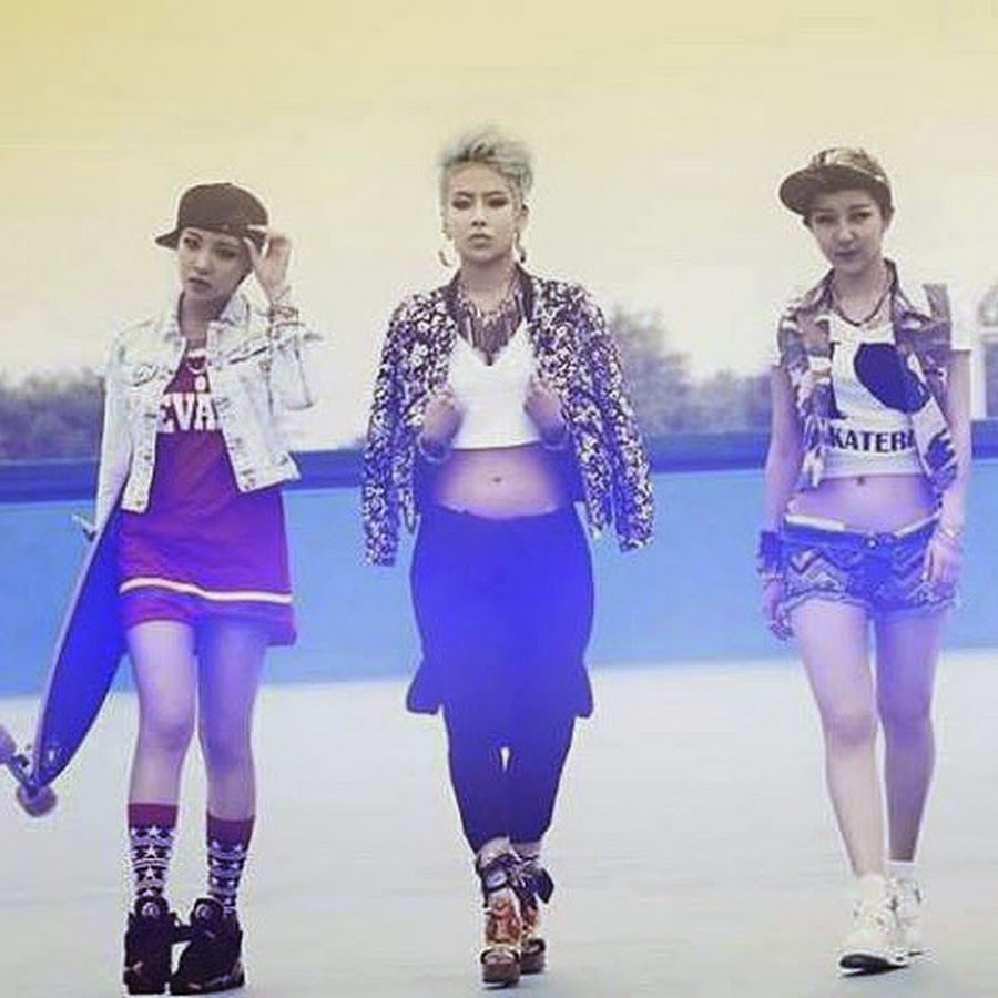 Трек жи э. Трек жи э. G idle soojin latata. Трек жи э. Floriani e di qe don девушка.