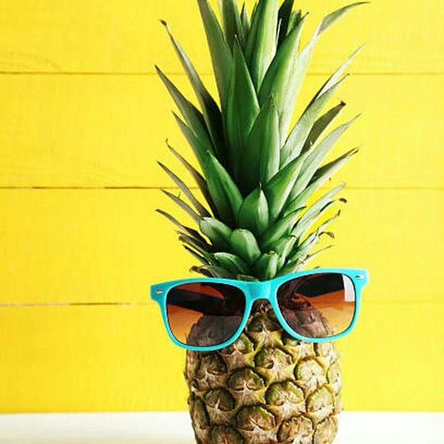 Картина ананас в очках