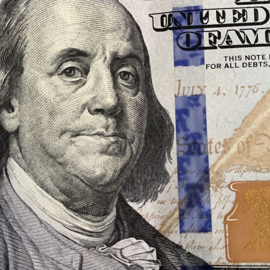 купюра 100 долларов бенджамина франклина. доллар сша. сто долларов на солнце. сто доллар белом фоне. 100 долларов купюра с двух сторон.