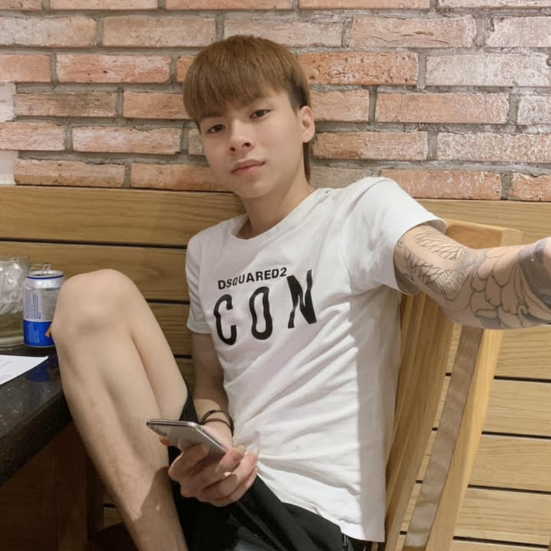 PHẠM TUẤN ENTERTAINMENT - 網紅的藏寶箱 