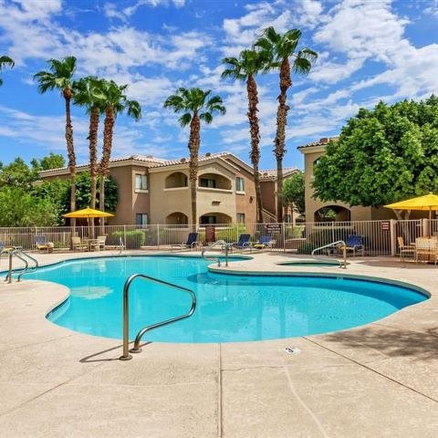 AKedOLRKRQosfVLGkrd2kzLI4_xoso8Eoh8cWC2Awb5=s900ckc0x00ffffffnorj