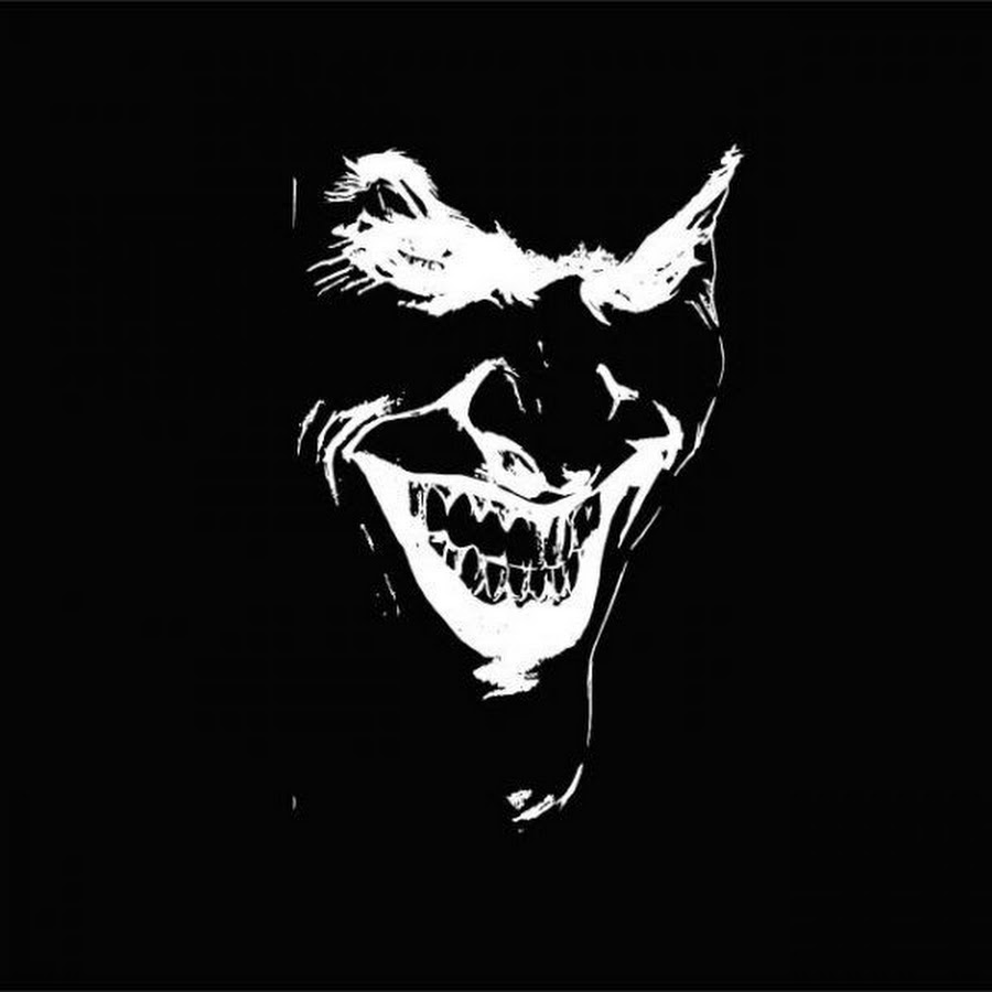 Картинки на рабочий стол вампиры. Страшная улыбка на черном фоне. Улыбка оскал ремикс. Улыбка оскал ремикс. Злобная ухмылка.