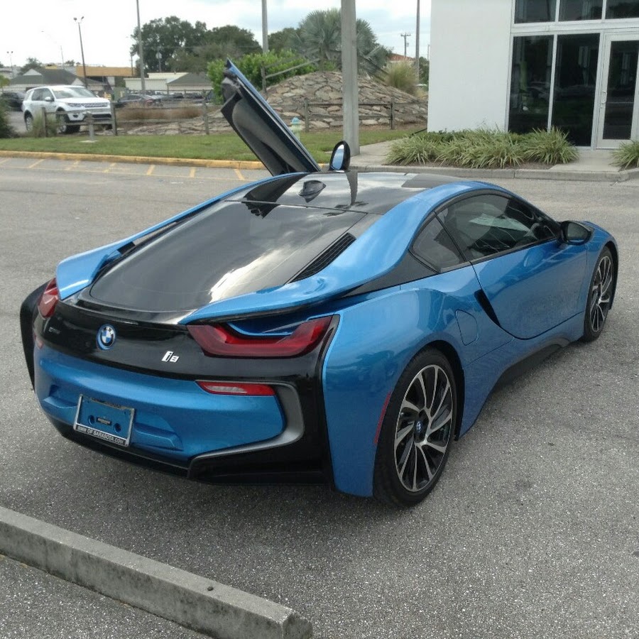 БМВ электрокар i8