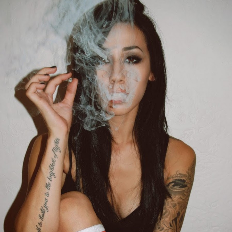 Американский пирог гиф. And that bitch. And that bitch. And that bitch. Bitch slapped class 5a.