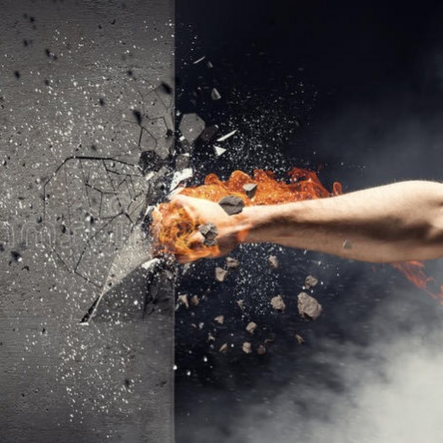 Broken handed. Рука схватила руку. Broken handed. Руки сквозь стену. Рука схватила руку.