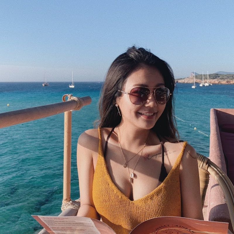 Allie Chou - 網紅的藏寶箱 