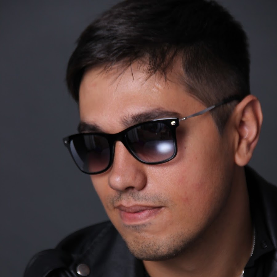 Макс Каримов