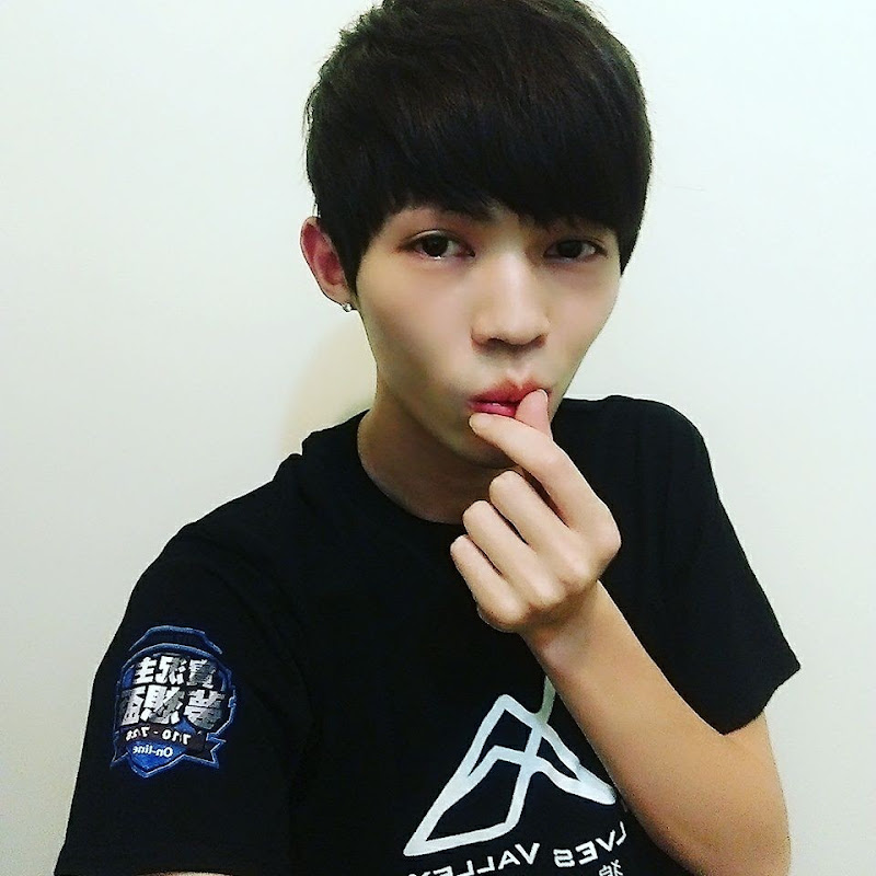 Yu歐文 - 網紅的藏寶箱 