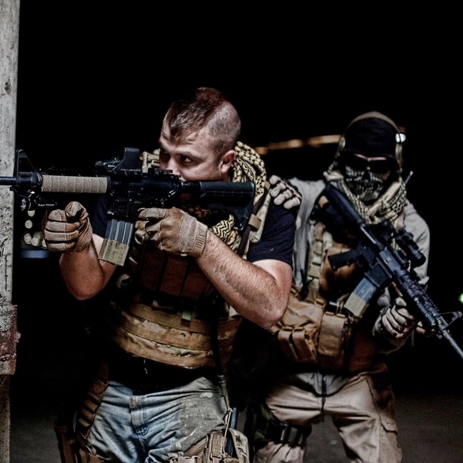 Класс наемников. Соуп МАКТАВИШ. ЧВК гоуст. Call of Duty Modern Warfare 2 гоуст и Соуп. ЧВК страйкбол