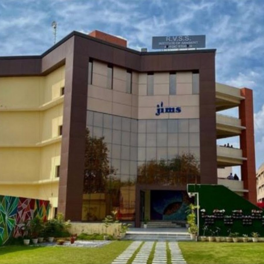 AKedOLRXdWfJF52Vk1gvrrcPym1KFpI5DMqtMH4ZQGNng=s900ckc0x00ffffffnorj