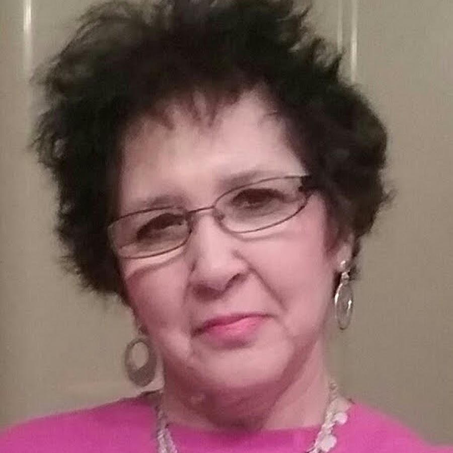 AKedOLR_wWsEpPD3EUMwpTI1iMRnoBT_Rrb5j4d7ZYeEuw=s900-c-k-c0x00ffffff-no-rj