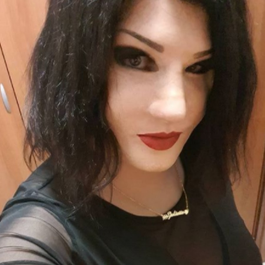 Juliette two perspectives. Юная джульетта фильм. Juliette d. Alessandra d & juliette. Котлярова анастасия андреевна.