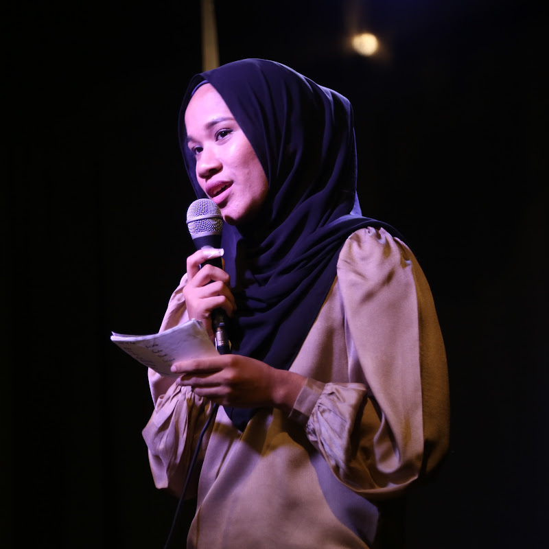 firredzuan - 網紅的藏寶箱 