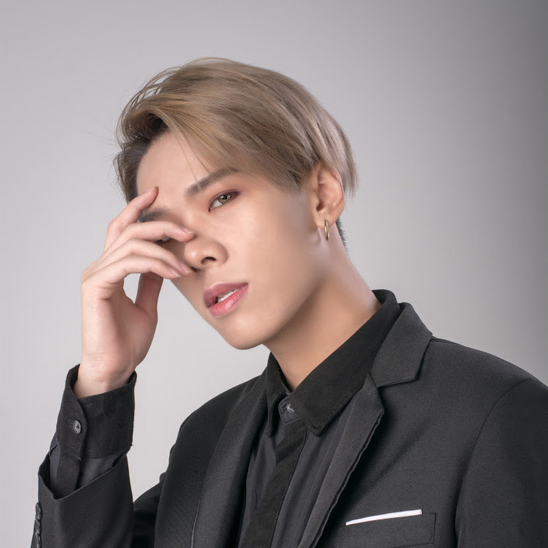 亨利张HENRYTEO - 網紅的藏寶箱 