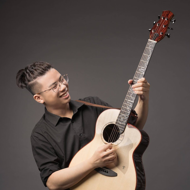 Sam Yip - 網紅的藏寶箱 