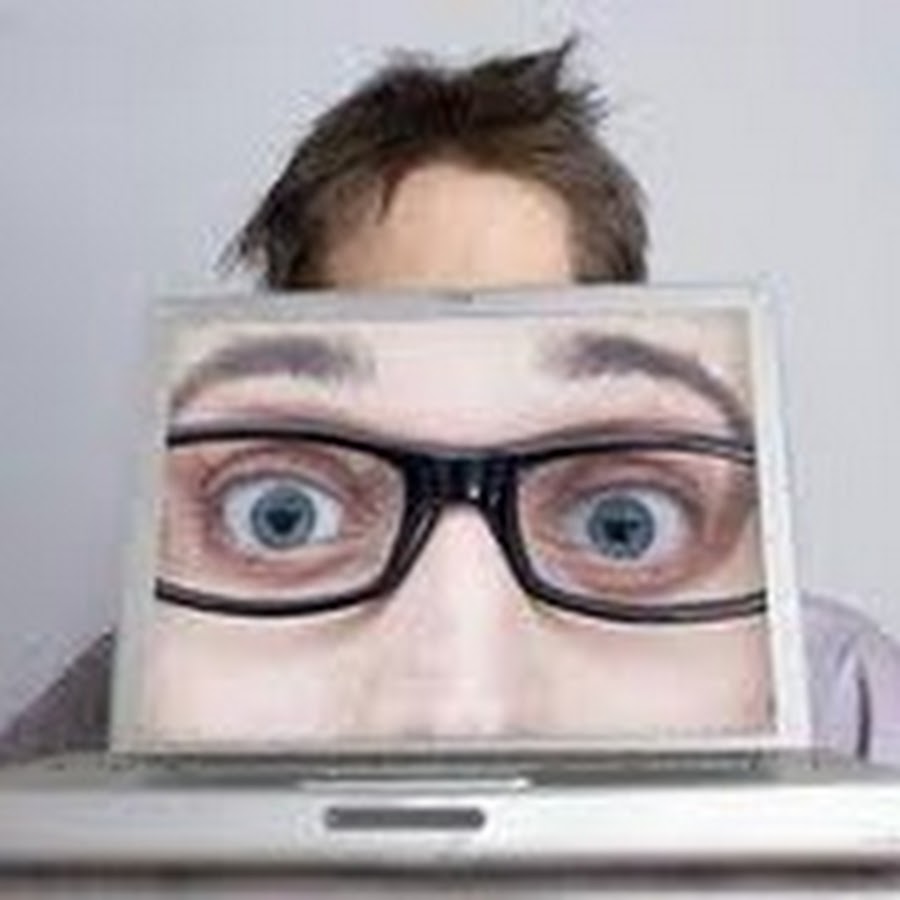 Глаз компьютер. Глаза от компьютера. Компьютер и зрение. Компьютер с глазами. Монитор с глазами