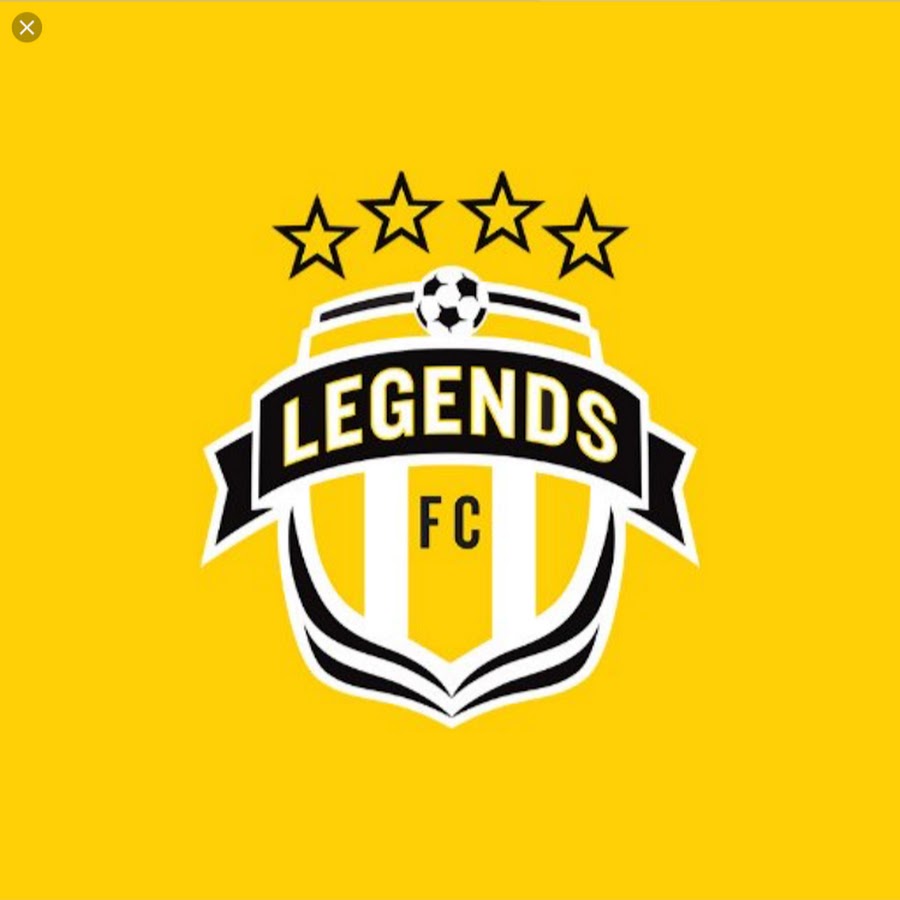 Эмблемы футбольных команд. Nike football logo. Премьер лига логотип. East логотип. Футбольный клуб восток школа логотип.