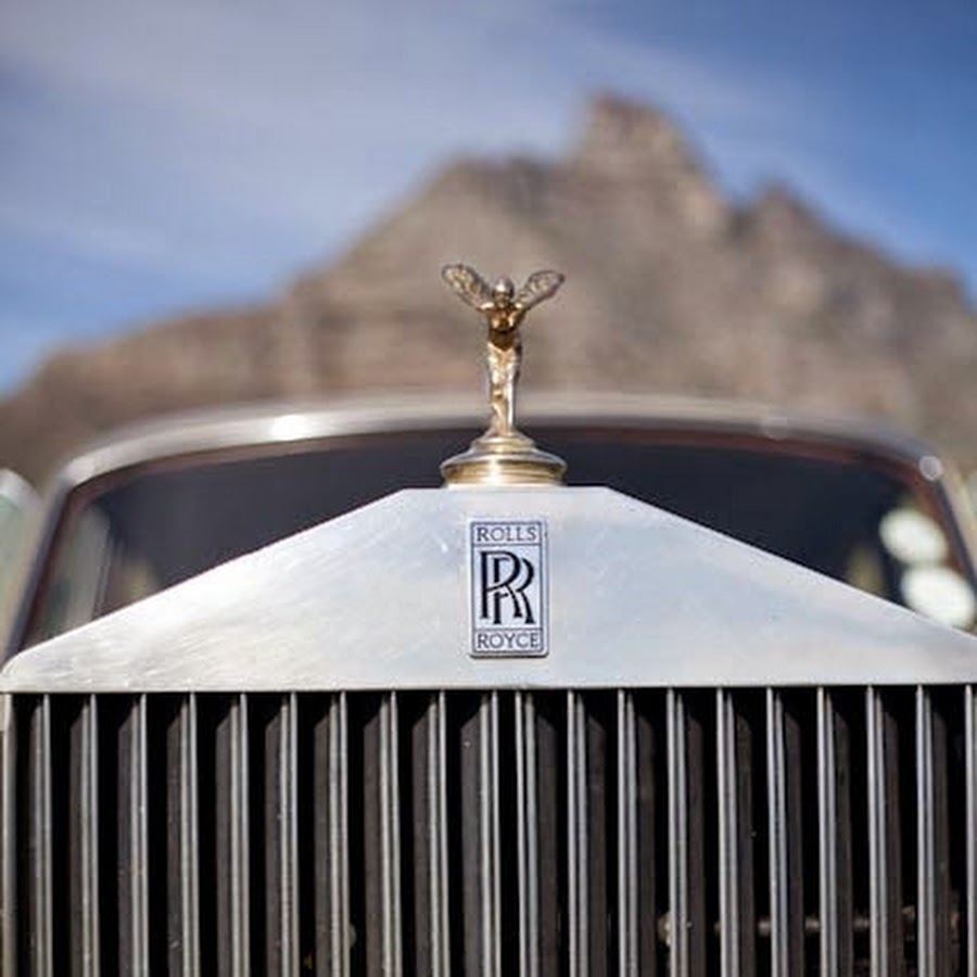 Кто рисует полоски на роллс ройс