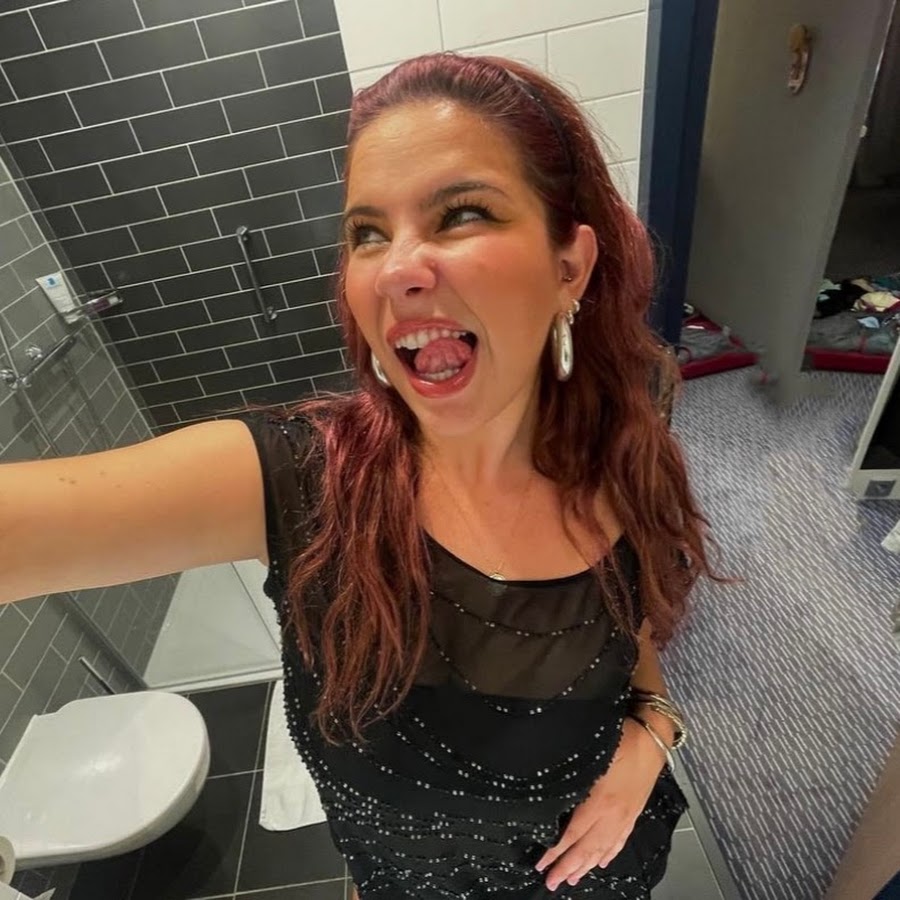 AKedOLRlaRYMNZJDacgTsseqiYzRd8cHz20NwyXnV3QV5Q=s900ckc0x00ffffffnorj