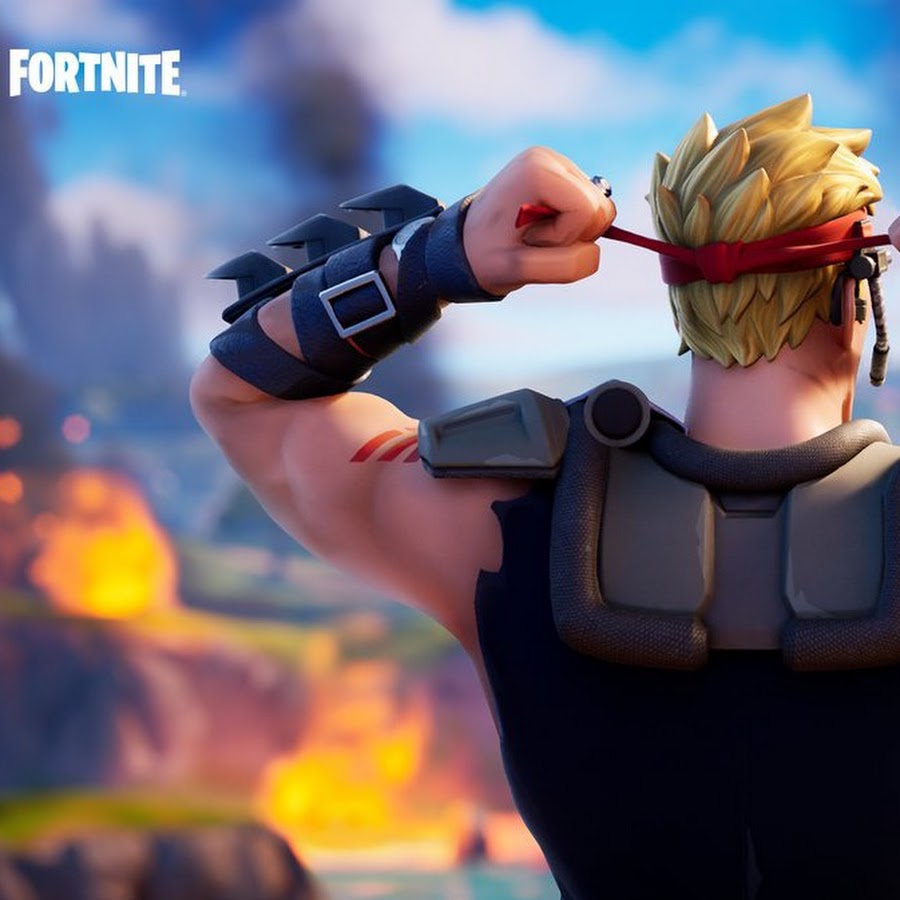 Фортнайт геймплей нокнутый. Bugha fortnite. Джонс фортнайт. Игроки в фортнайте. Лучший игрок в fortnite.