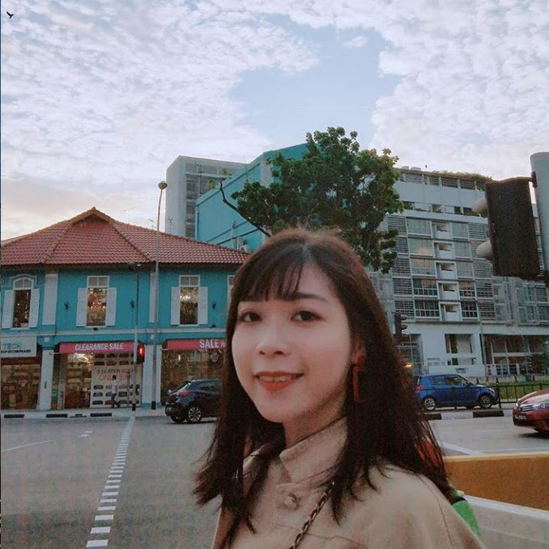 Kimberly Tan - 網紅的藏寶箱 