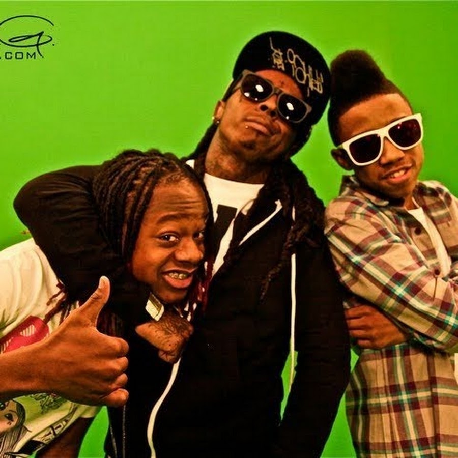 Need you. Лэнг хе трэн. Black people happy. Need up. Spottem gottem рост.