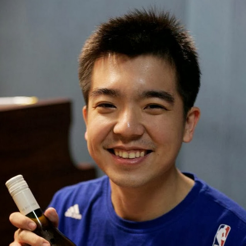 Wiwi Kuan（官大為） - 網紅的藏寶箱 