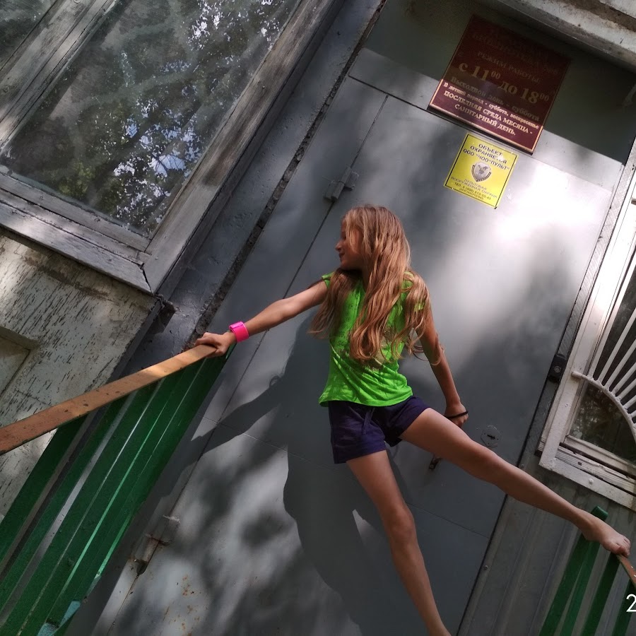 AKedOLRp6d5mil1BF2XLbVF5viPVZM3pRdeKKnpOUISS=s900-c-k-c0x00ffffff-no-rj