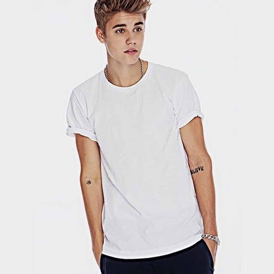 Джастин бибер фото. Хейли бибер с короткой стрижкой. Джастин бибер чб. Джастин бибер белый. Джастин бибер 2019.