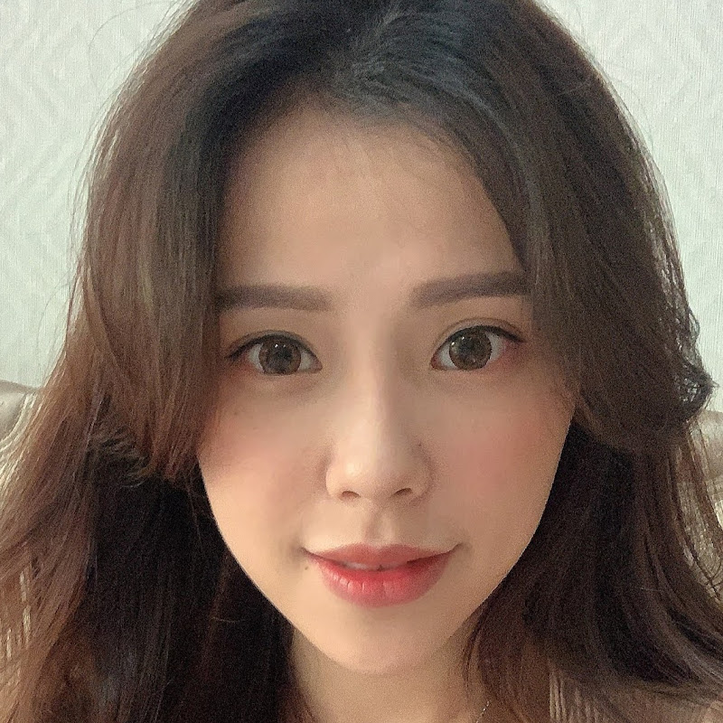 王柔云Rouyun Wang - 網紅的藏寶箱 
