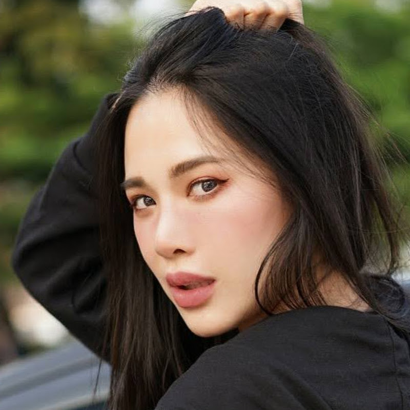 Bowie Atthama - 網紅的藏寶箱 