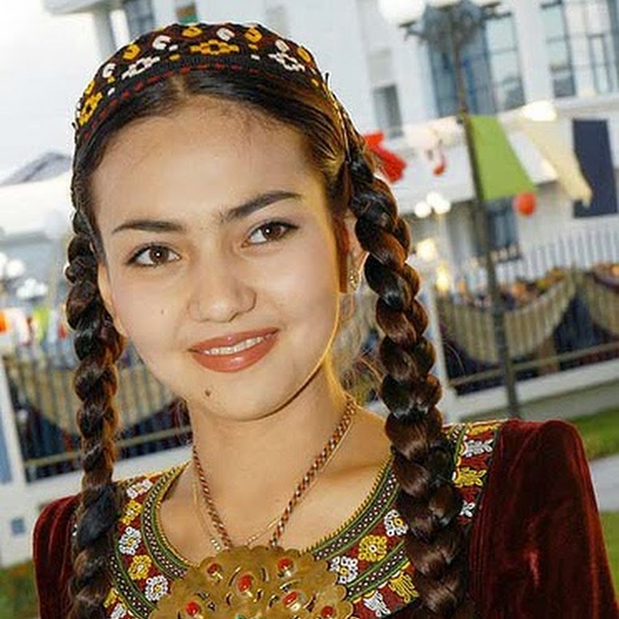 Туркмены и узбеки. Туркменские девушки. Узбекские женщины. Узбекские косы. Красивые девушки средней Азии.