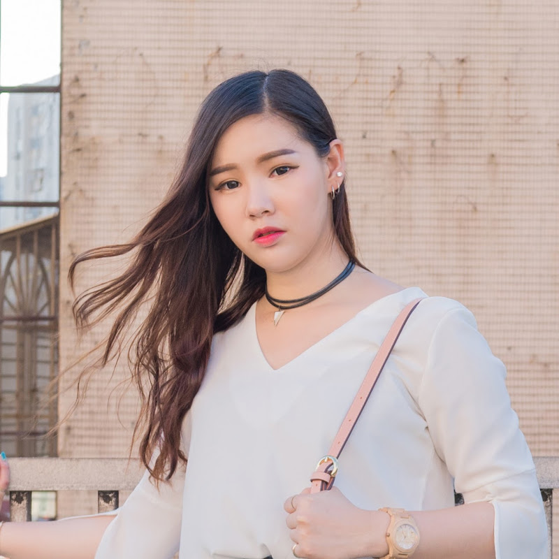 真真 JhenXuStyle - 網紅的藏寶箱 