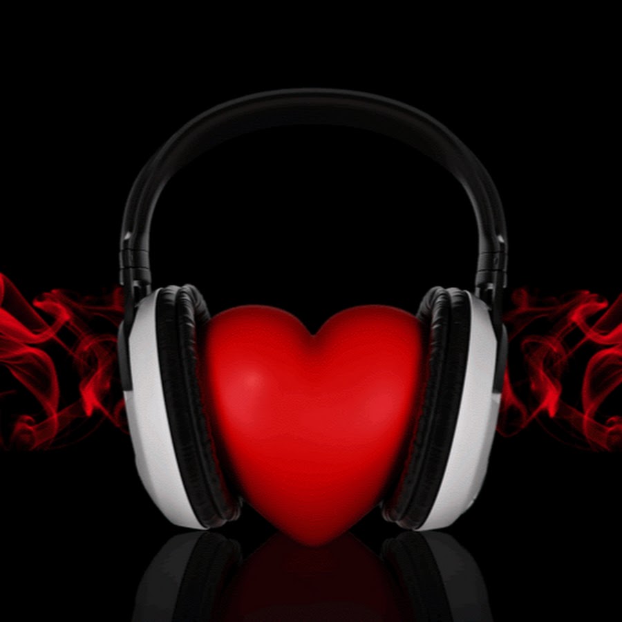 I love music m. Наушники "сердечки". Сердце с наушниками. Наушники на черном фоне. Наушники и сердце картинки.